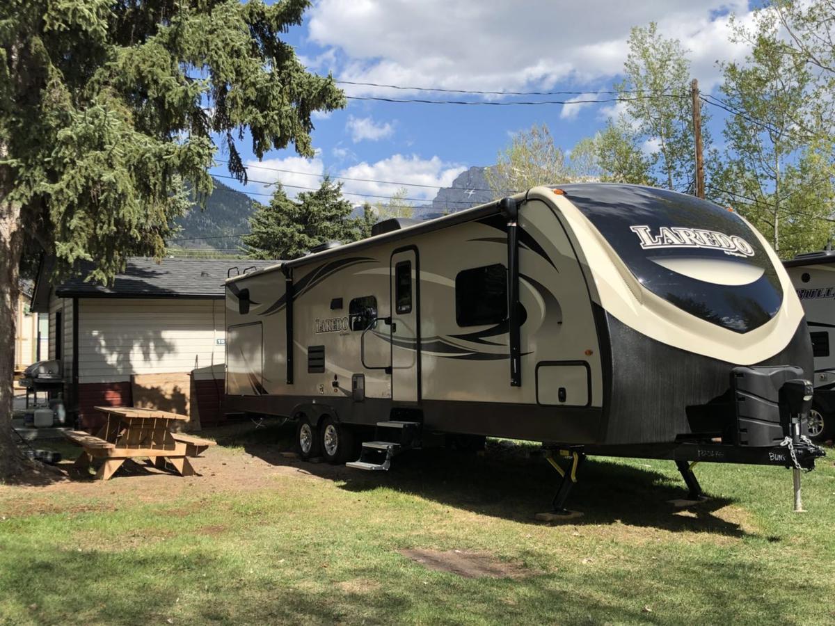 Rundle Mountain Rv Park Canmore Exterior foto