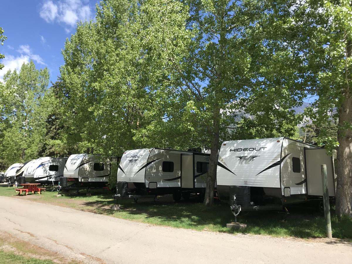 Rundle Mountain Rv Park Canmore Exterior foto