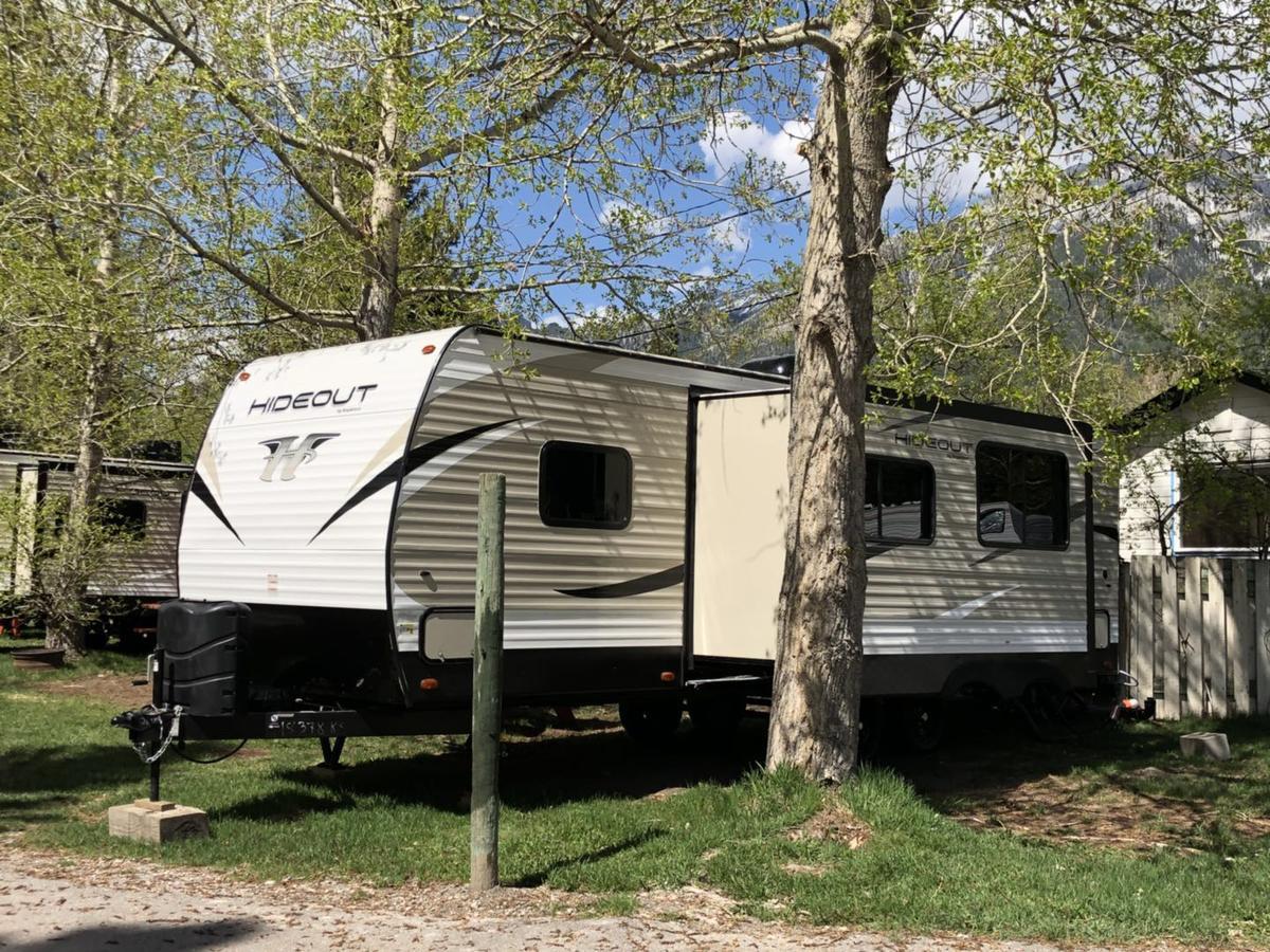 Rundle Mountain Rv Park Canmore Exterior foto