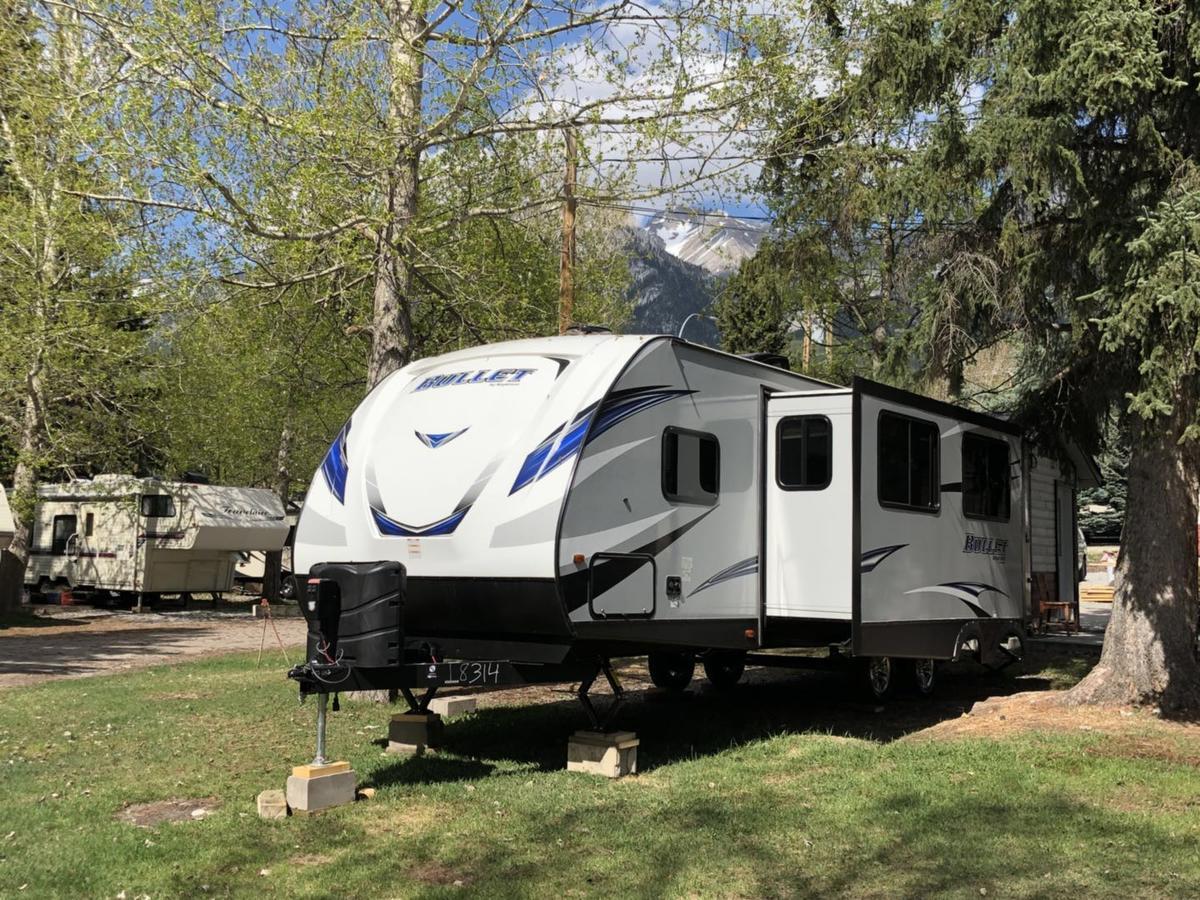 Rundle Mountain Rv Park Canmore Exterior foto