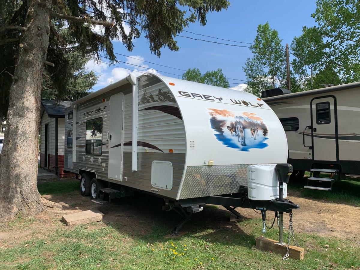 Rundle Mountain Rv Park Canmore Exterior foto